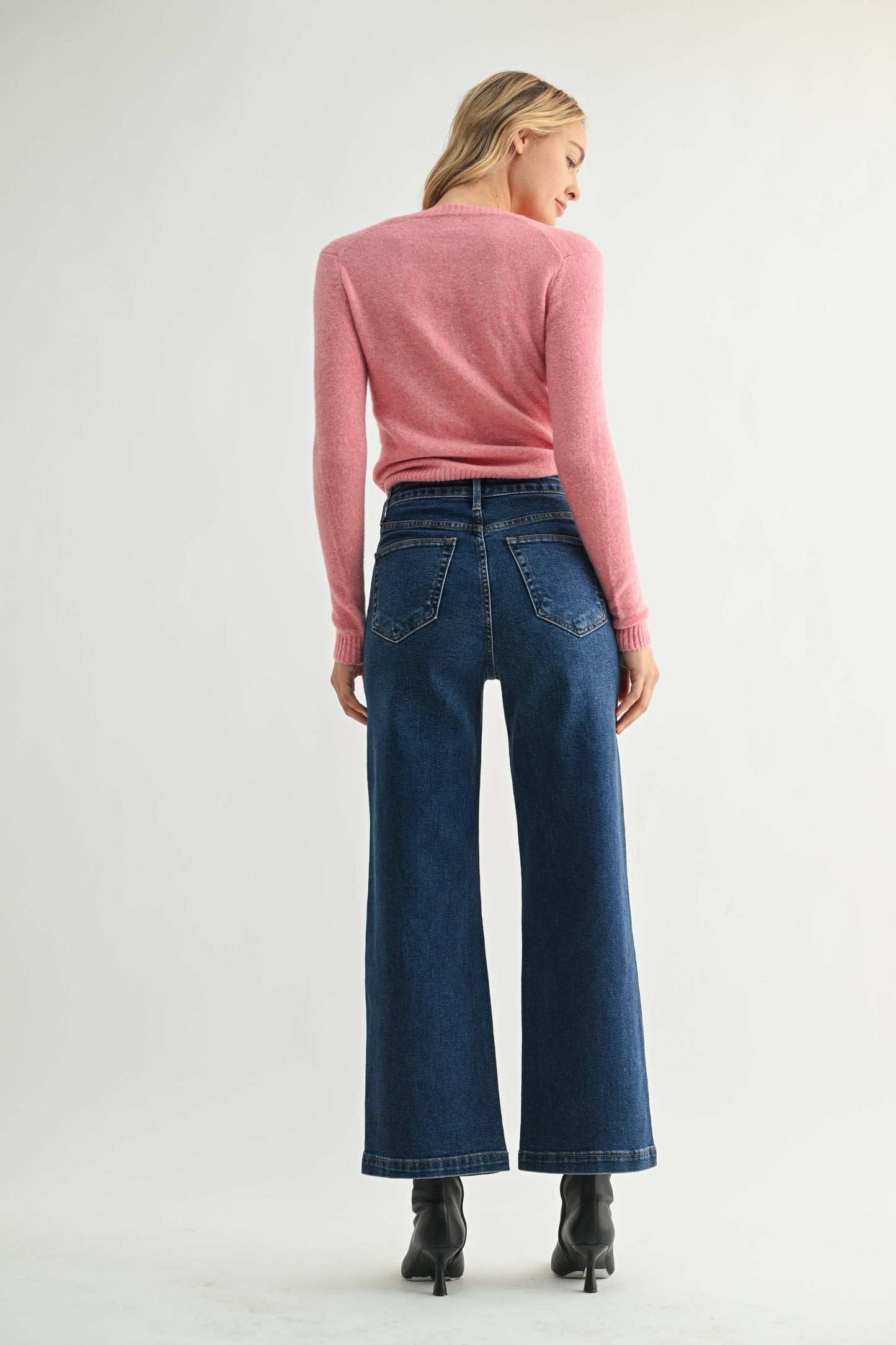 Dark Wash Patch Pocket Wide Leg Jean