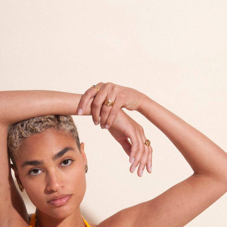 Gold Sway Agate Ring