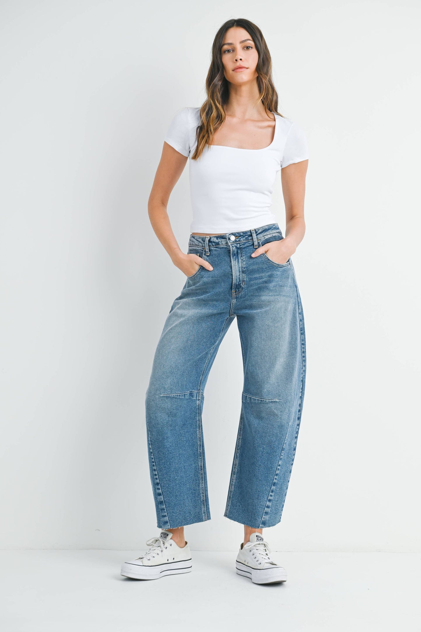 Medium Wash Seamed Barrel Jean