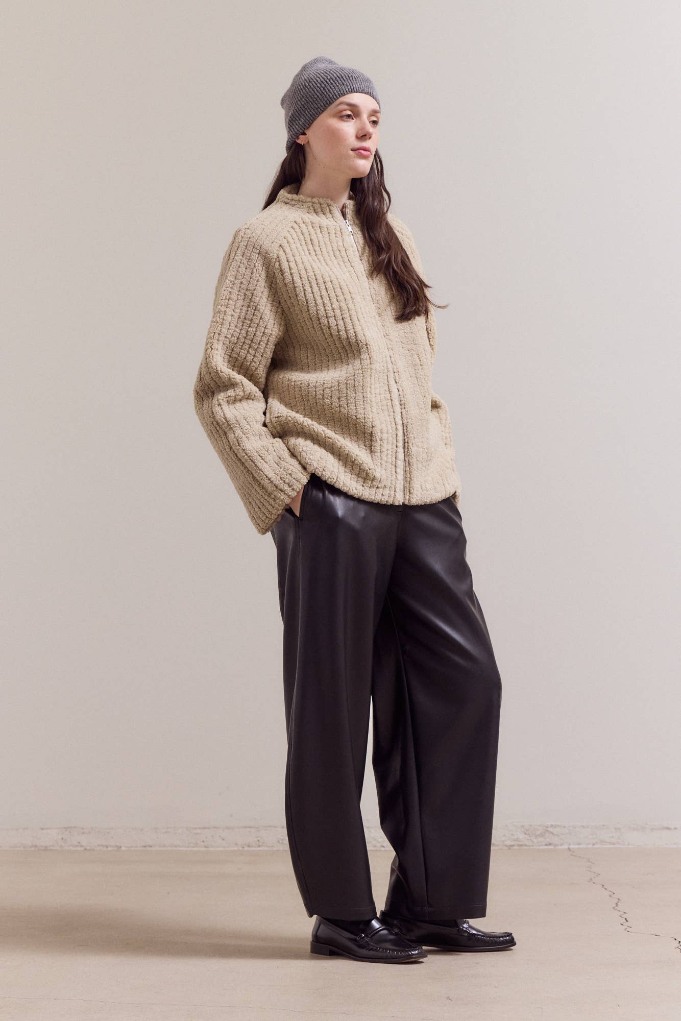 Knit Ribbed Beanie Hat