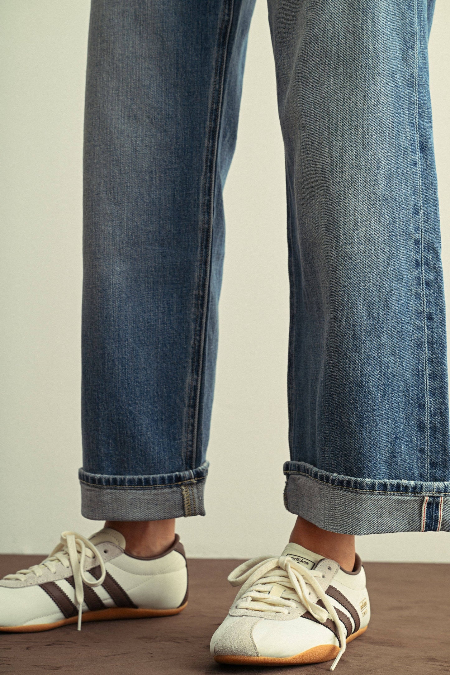 Medium Wash Selvage Straight Jean