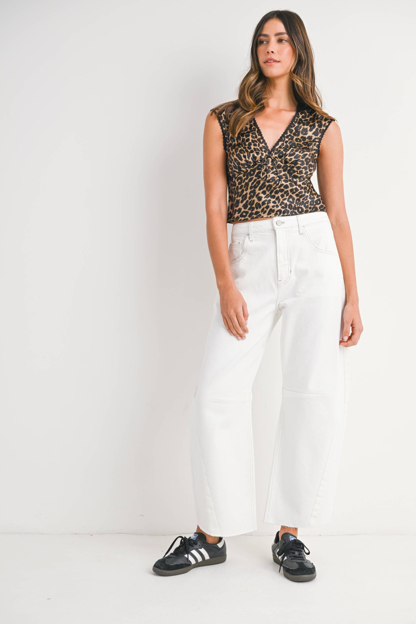 Off White Seamed Barrel Jean