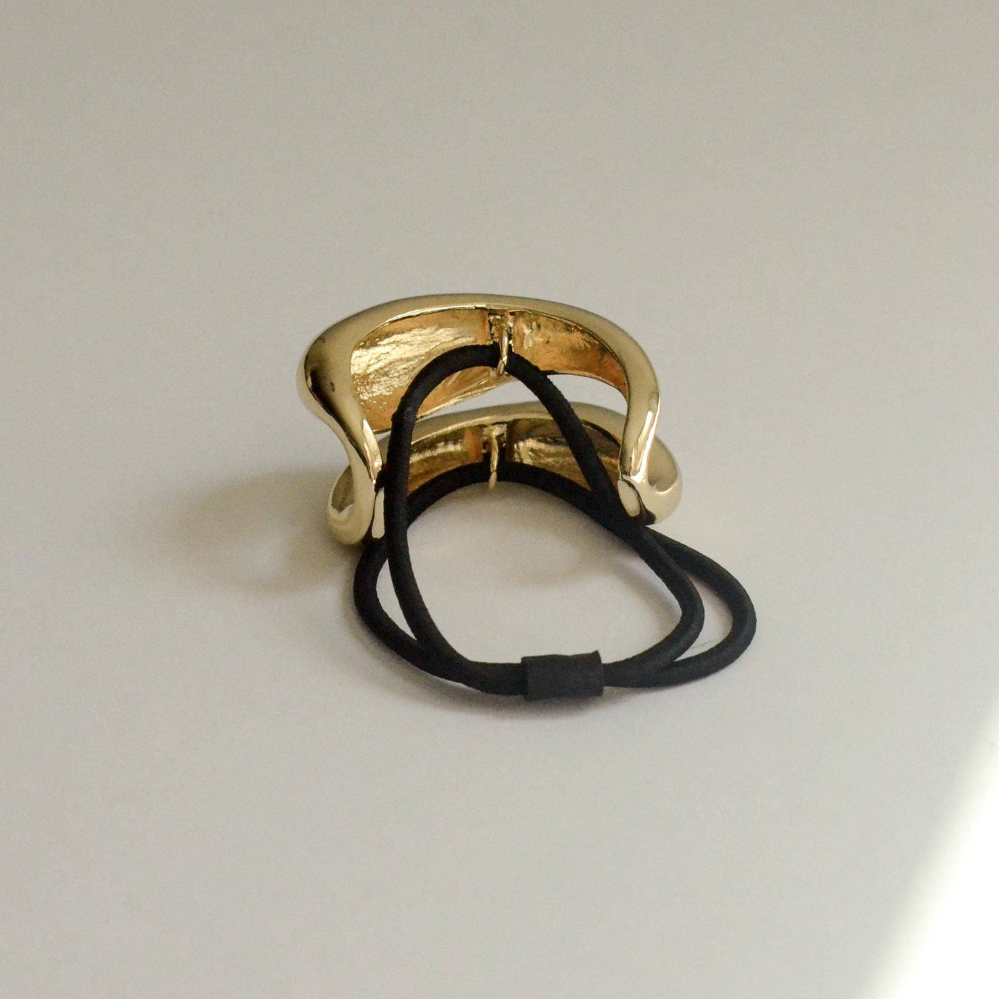 Gold Wide Sculptured Metal Ponytail Hair Tie