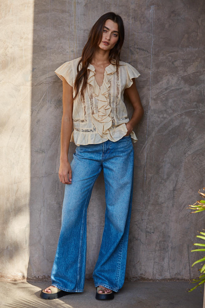 Natural Cotton Lace Trim Ruffle Button Top