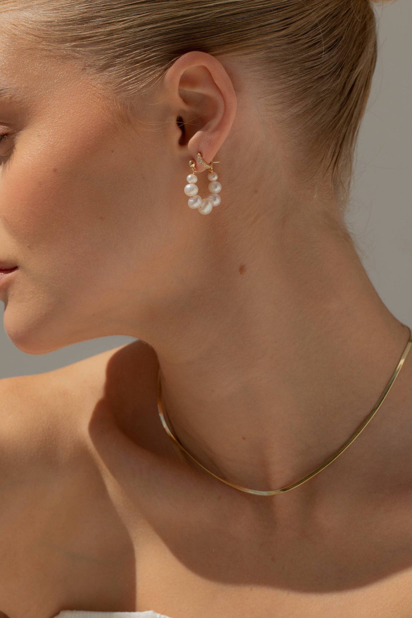 Gold Pearls Links Hooped Earrings