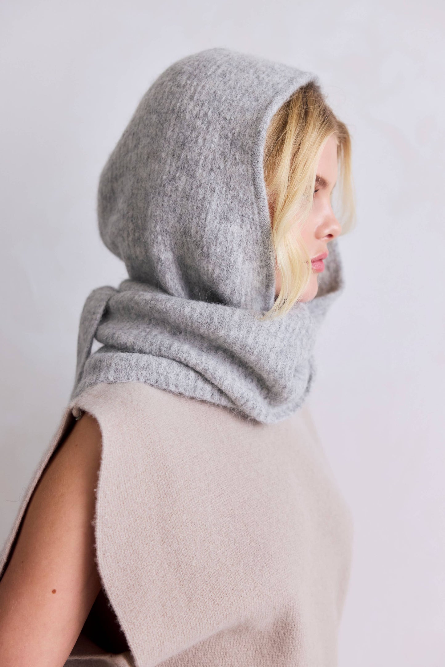 Grey Alpaca Wool Hooded Scarf