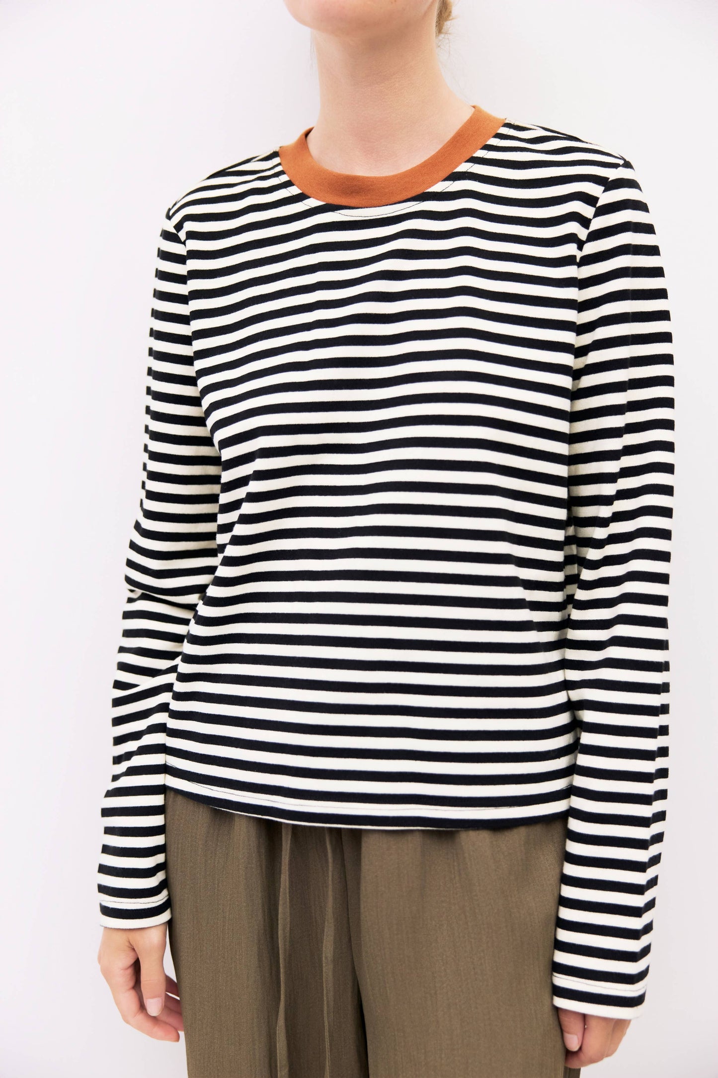 Striped Contrast Collar Long Sleeve T-Shirt