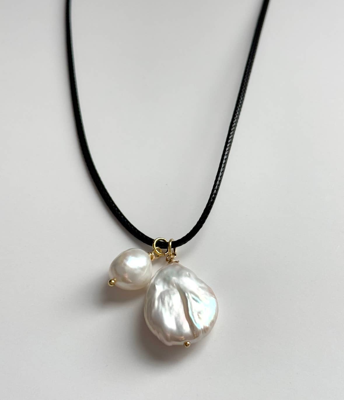 Pearl Charm Leather Rope Necklace