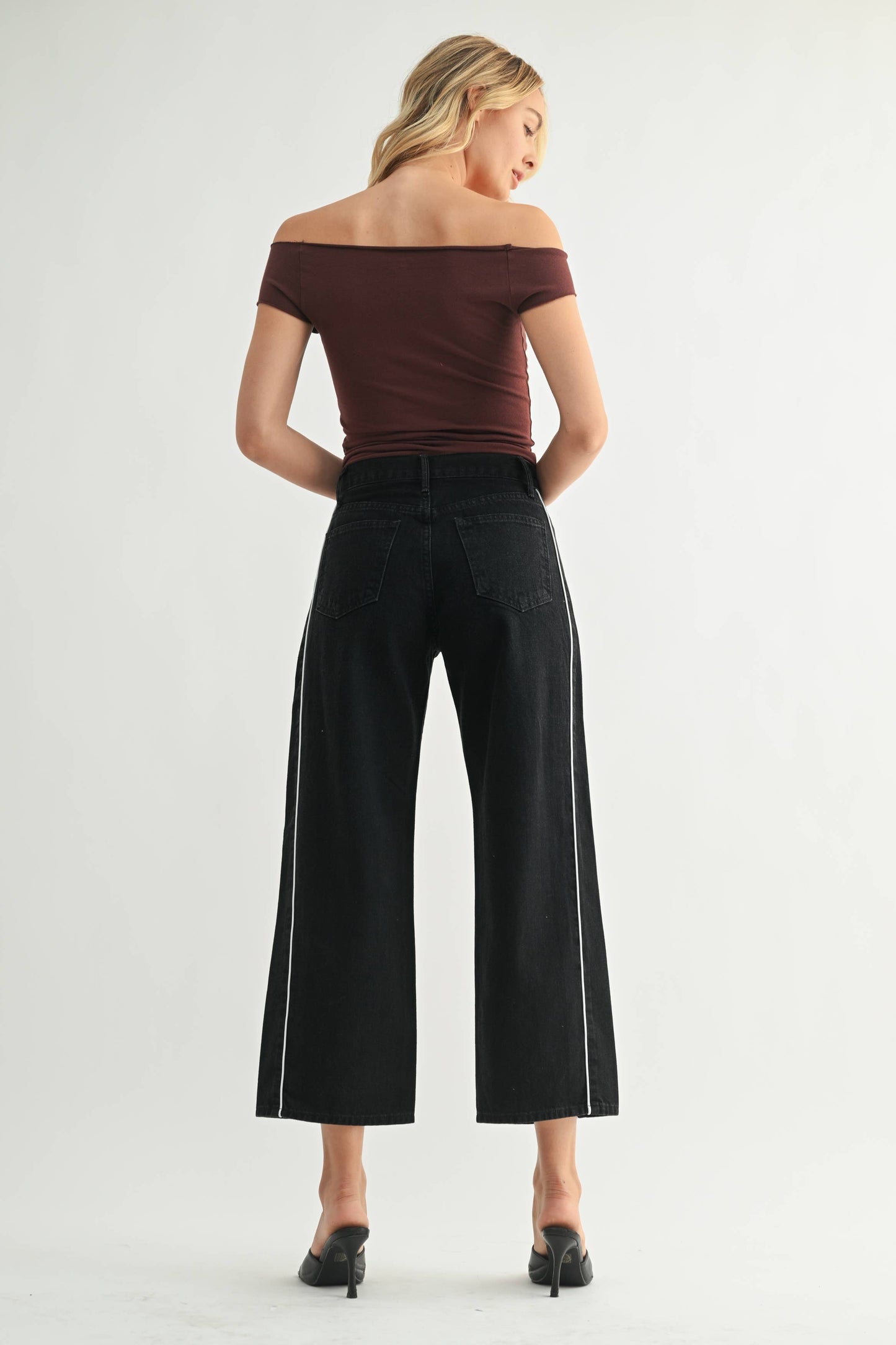 Black Barrel Jean Twist with Contrast Piping