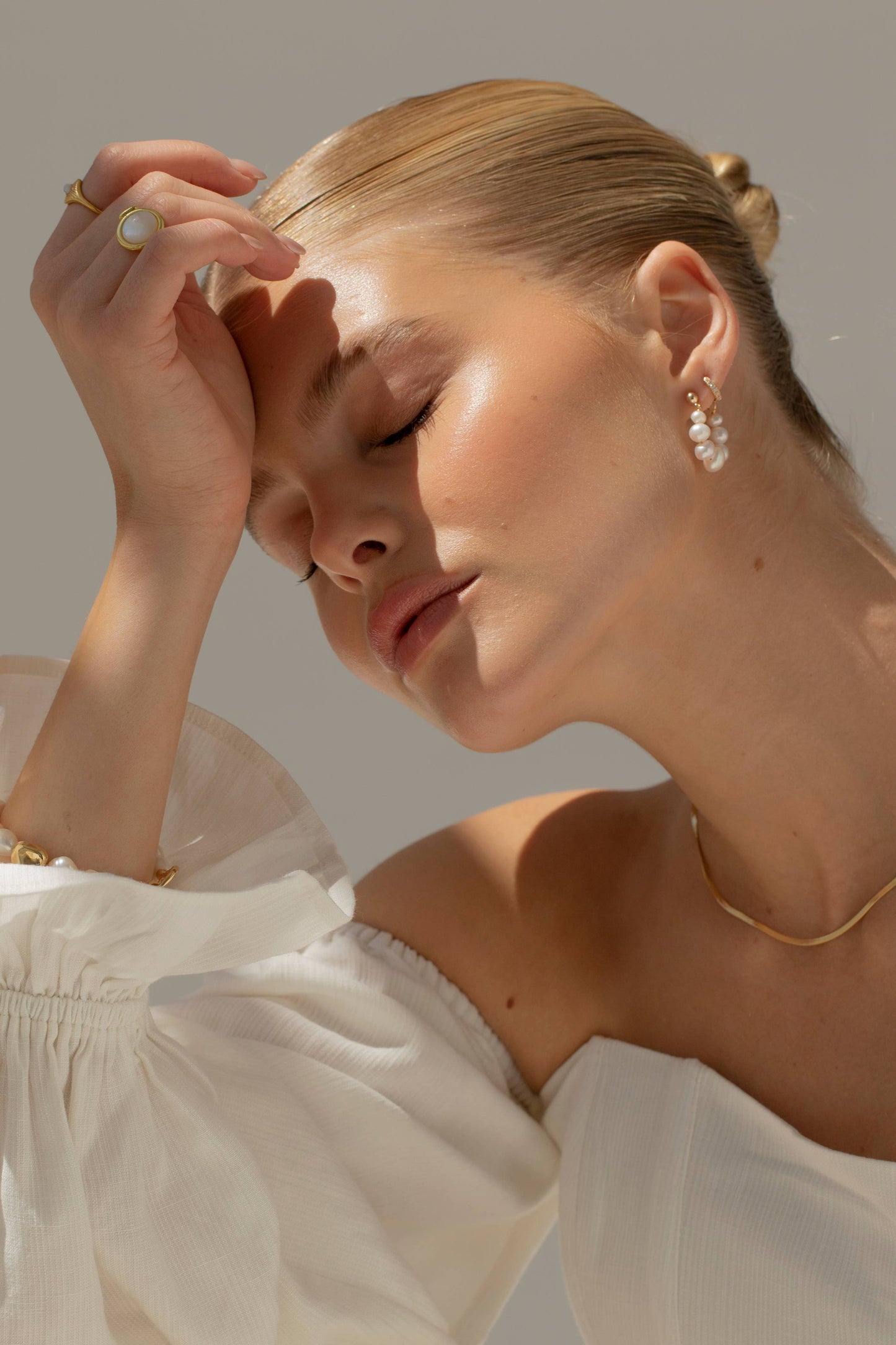 Gold Pearls Links Hooped Earrings