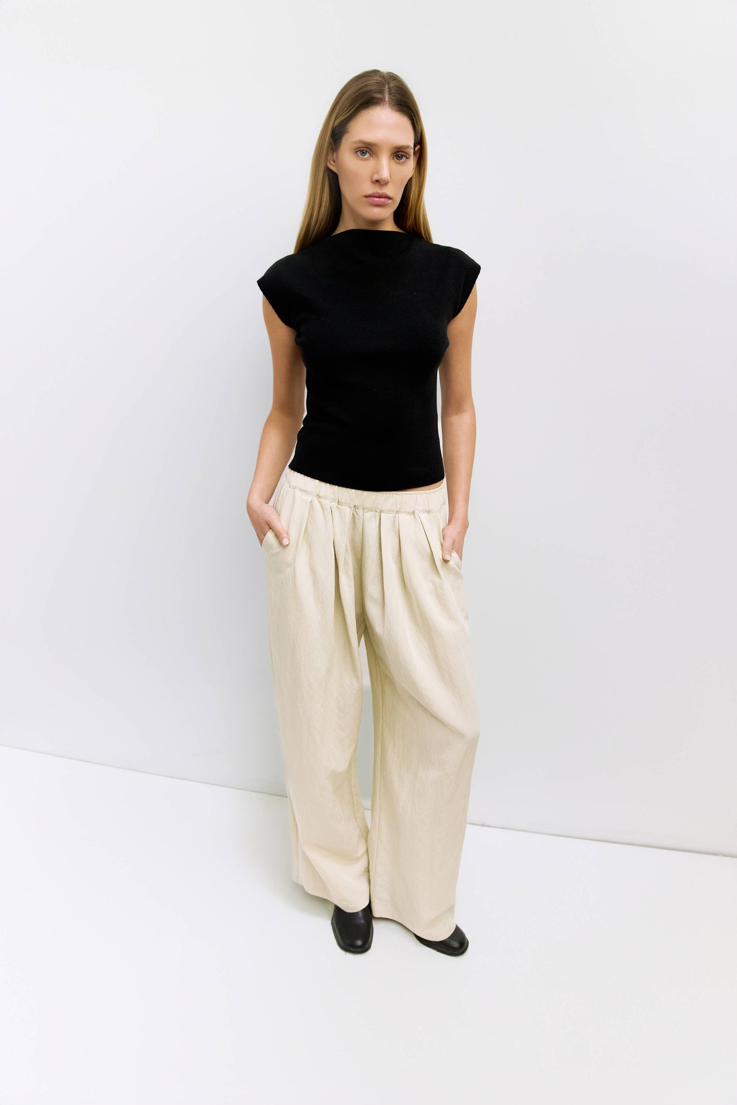 Bone Pleated Wide Leg Pants