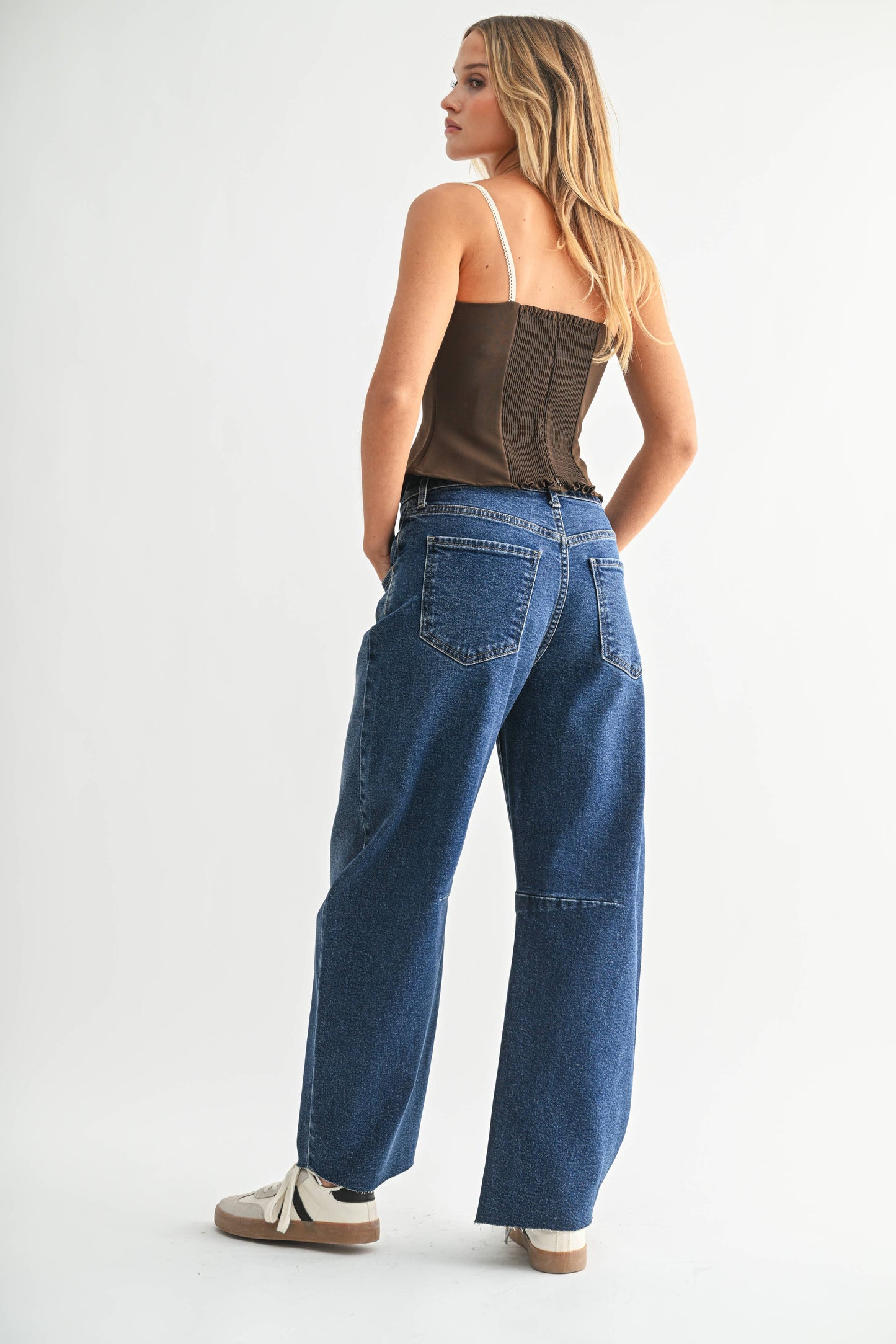 Dark Wash Seamed Barrel Jean
