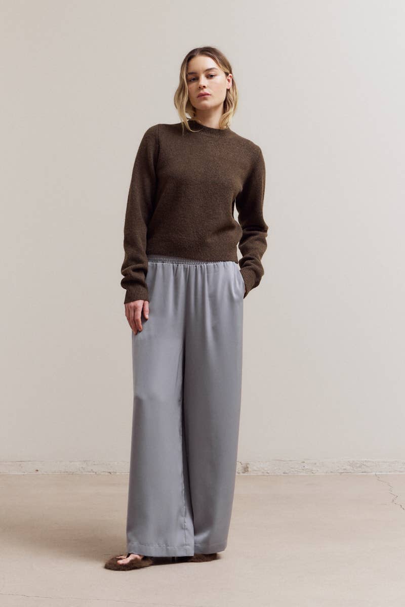 Classic Crew Neck Pullover Sweater