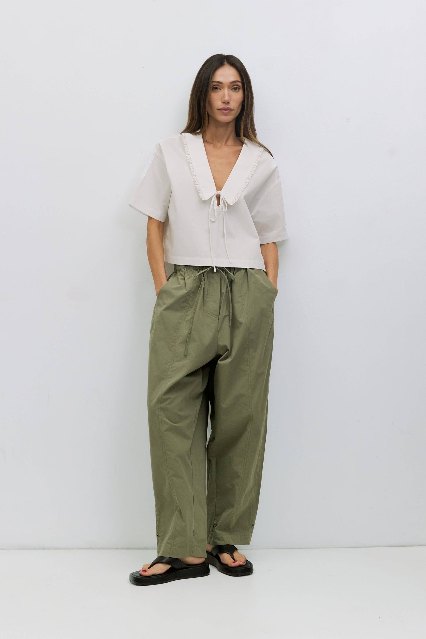 Poplin Lace Trim V Neck Boxy Top
