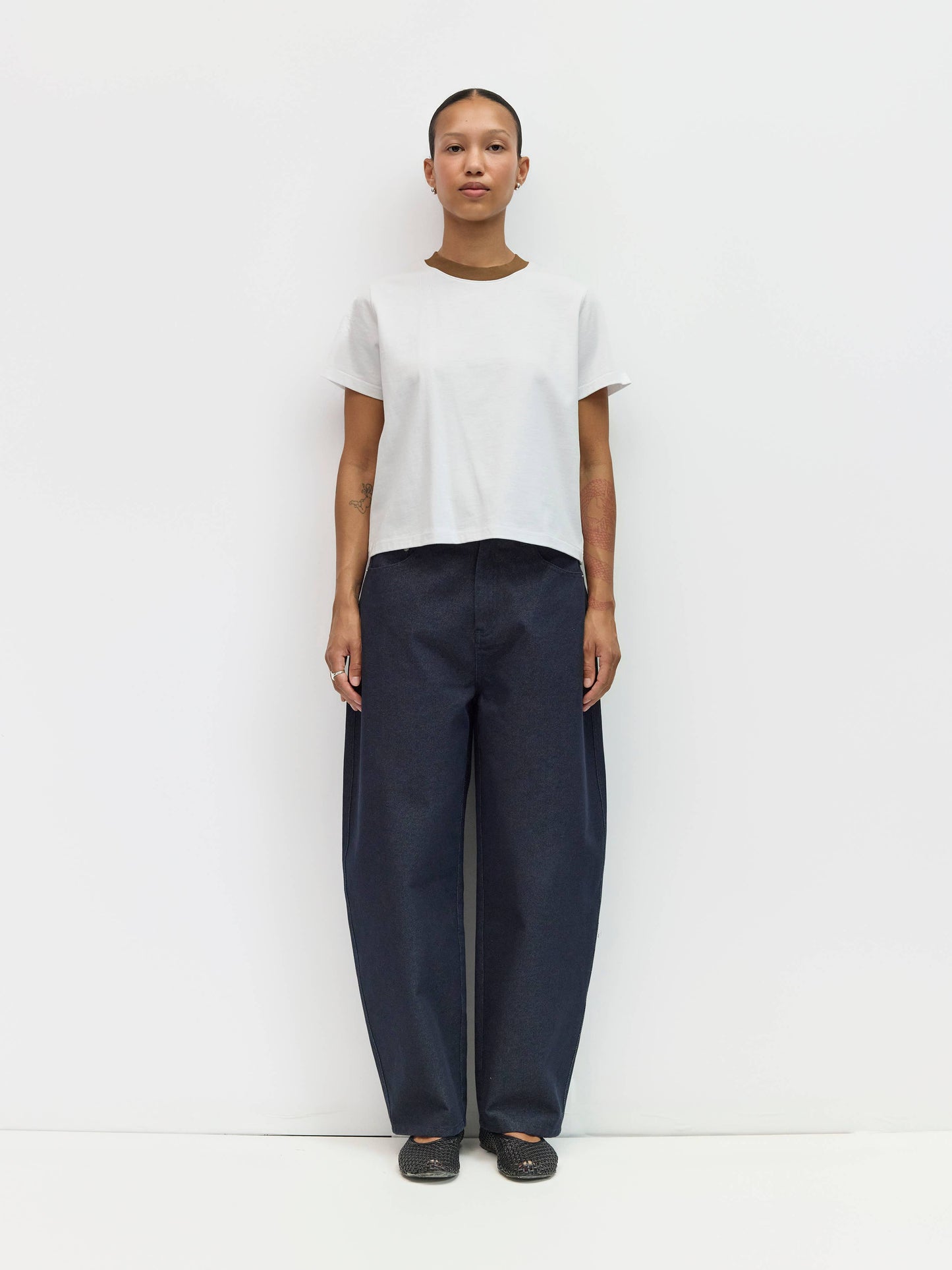 Contrast Neckband Everyday Tee
