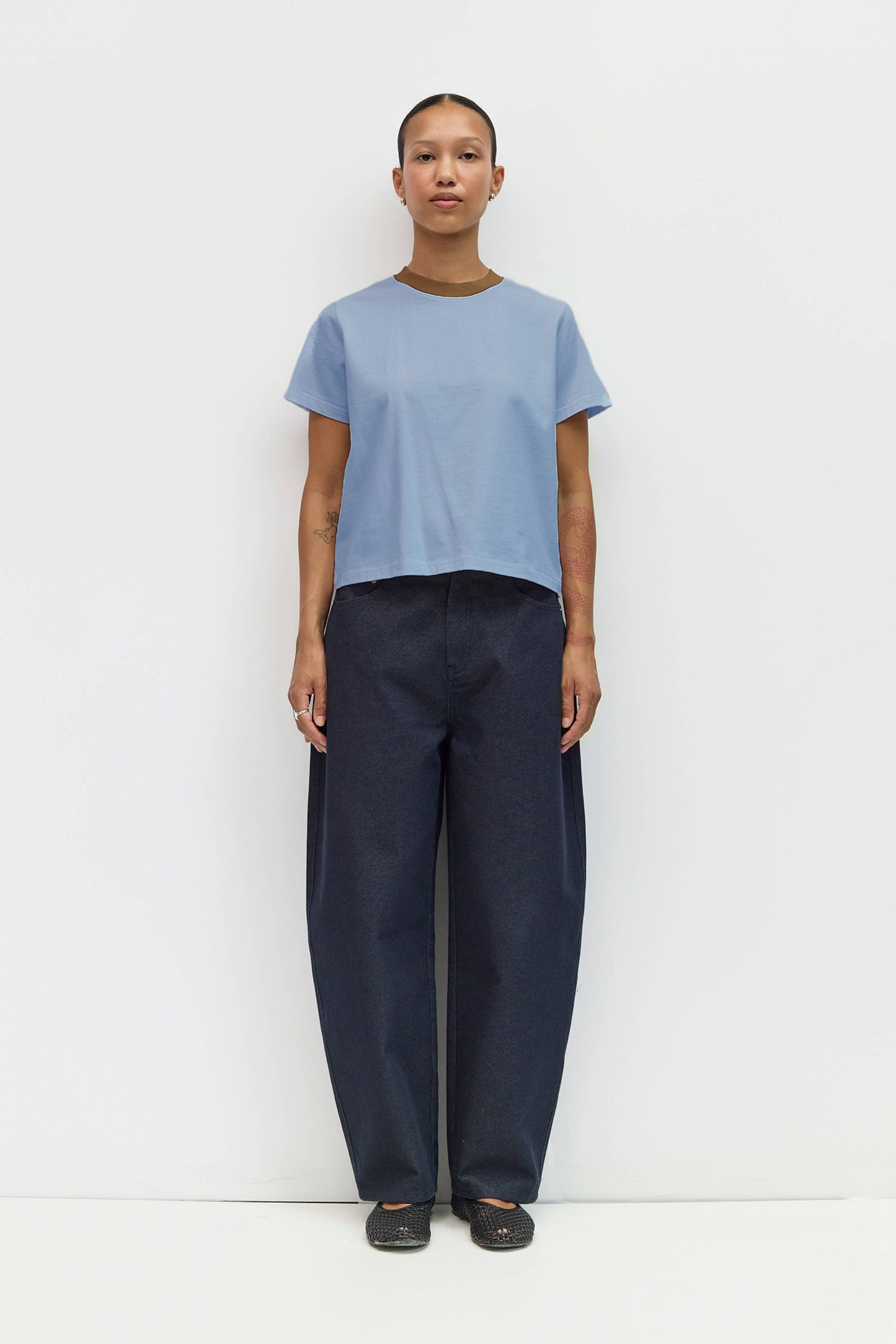 Contrast Neckband Everyday Tee