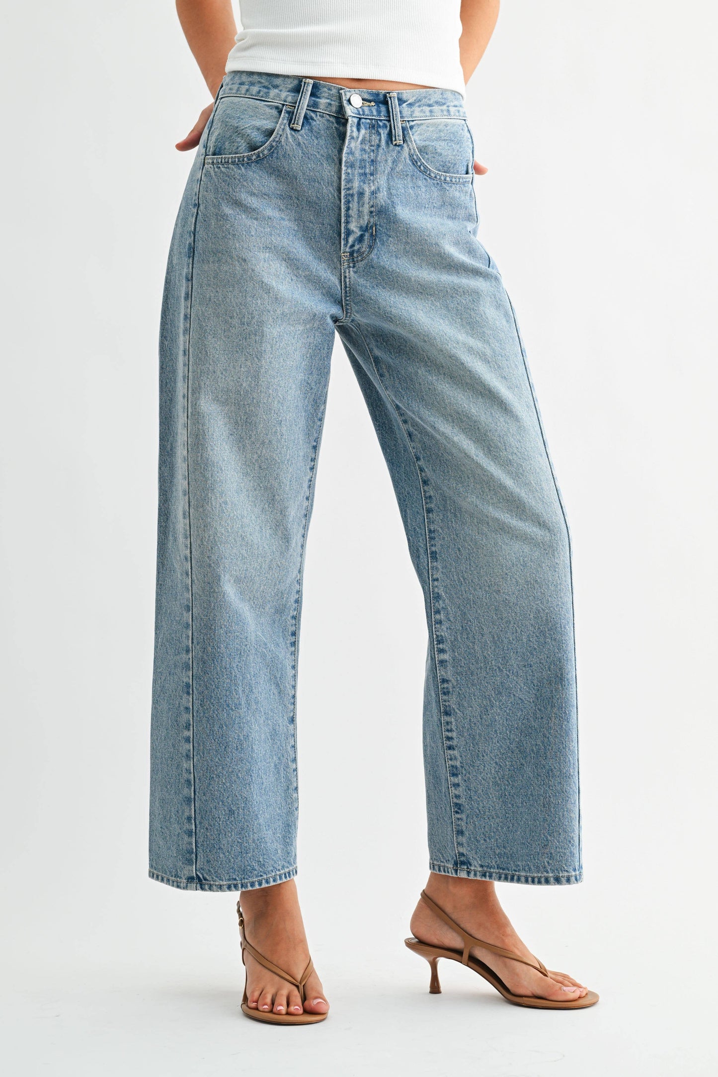 Medium Wash Barrel Twist Jean