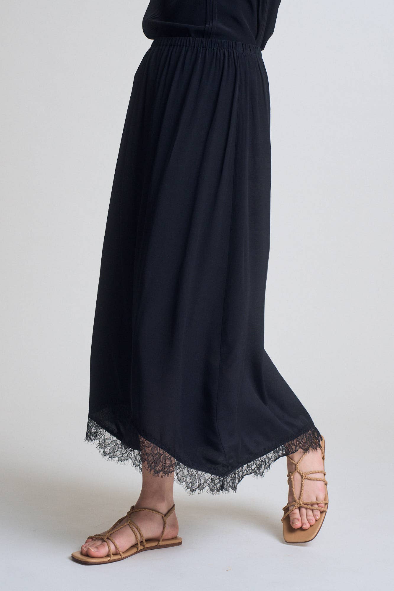 Lace Hem Long Skirt