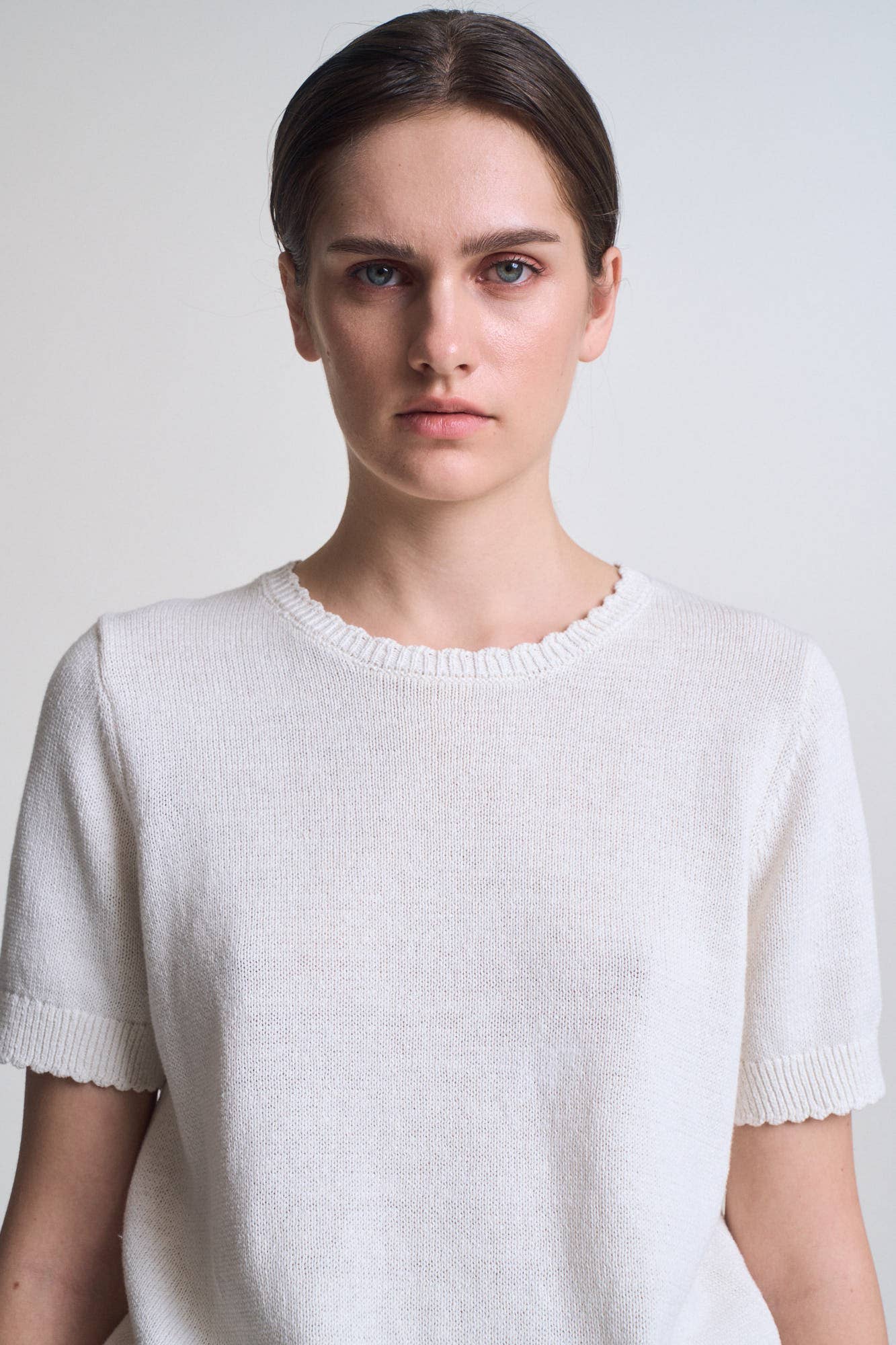 White Cotton Linen Short Sleeve Knit