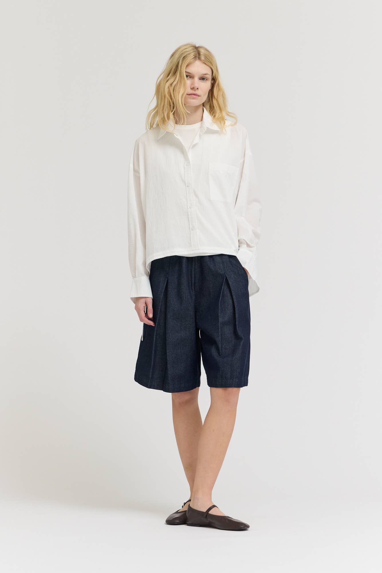 White Drawstring Hem Crinkled Cotton Shirt