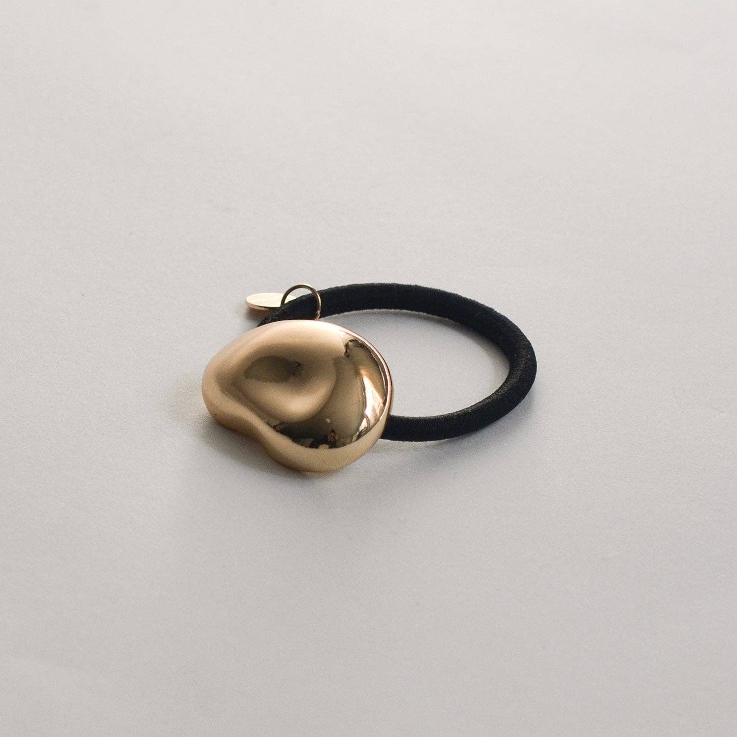 Gold Pebble-Shaped Metal Cuff Hair Tie