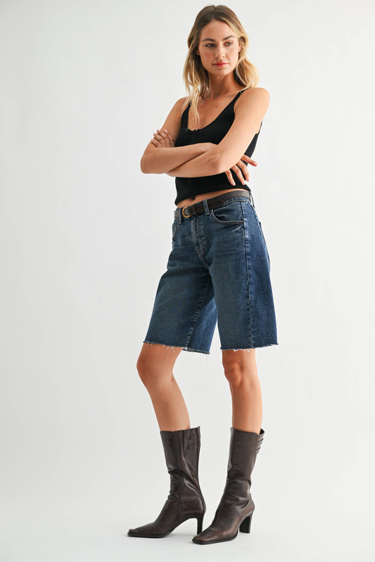 Dark Wash Seamed Long Cut Off Short