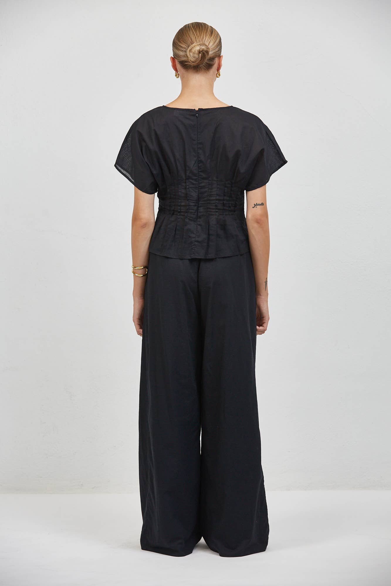 Black Cinched Waist Linen Top