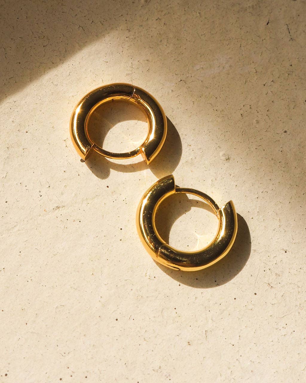 Gold Amalfi Huggies