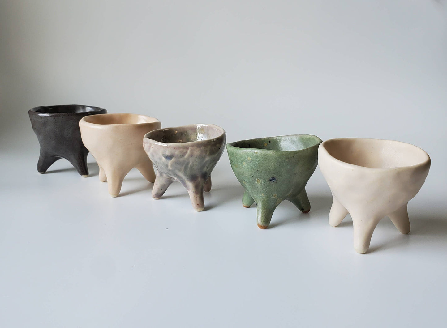 Handmade Ceramic Small Tripod Dish