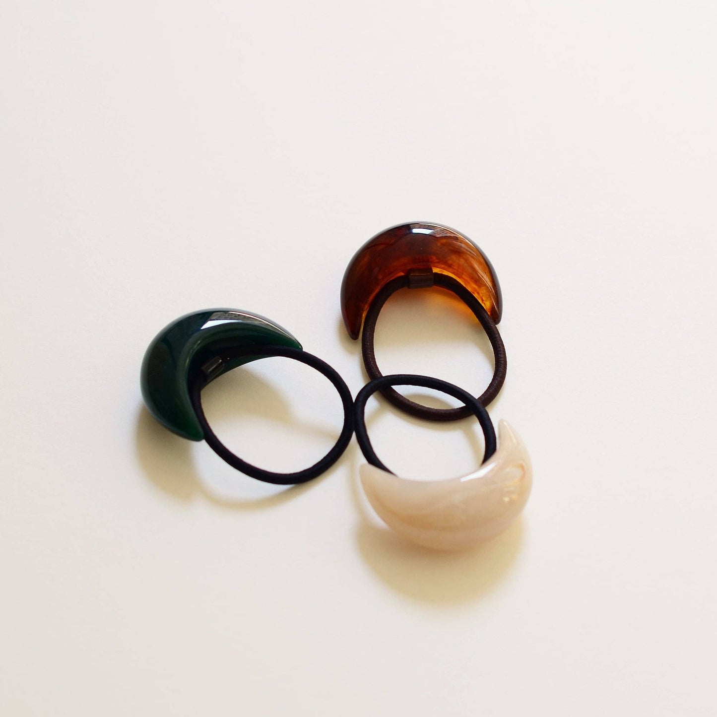 Amber Bold Crescent Resin Hair Tie