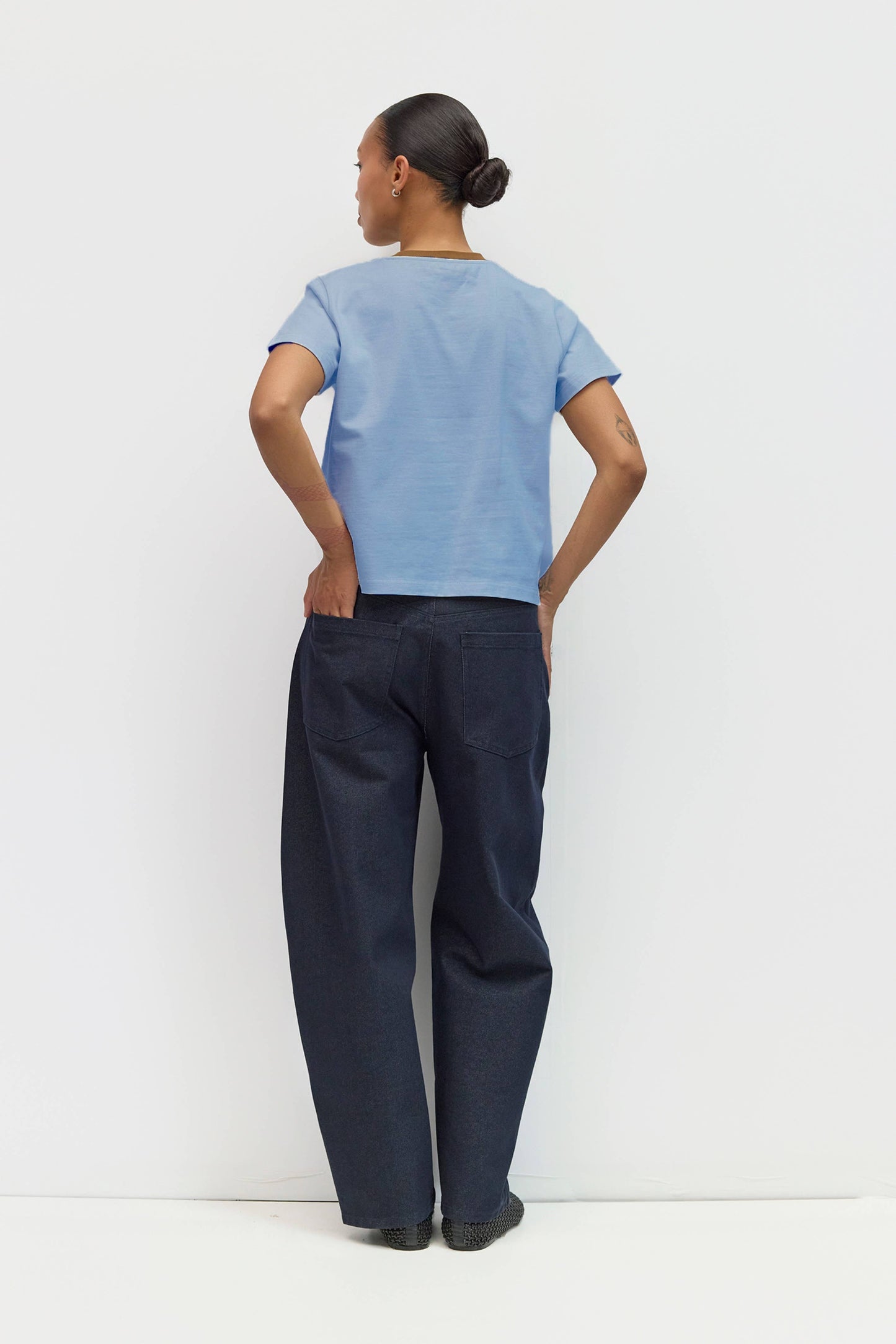 Contrast Neckband Everyday Tee