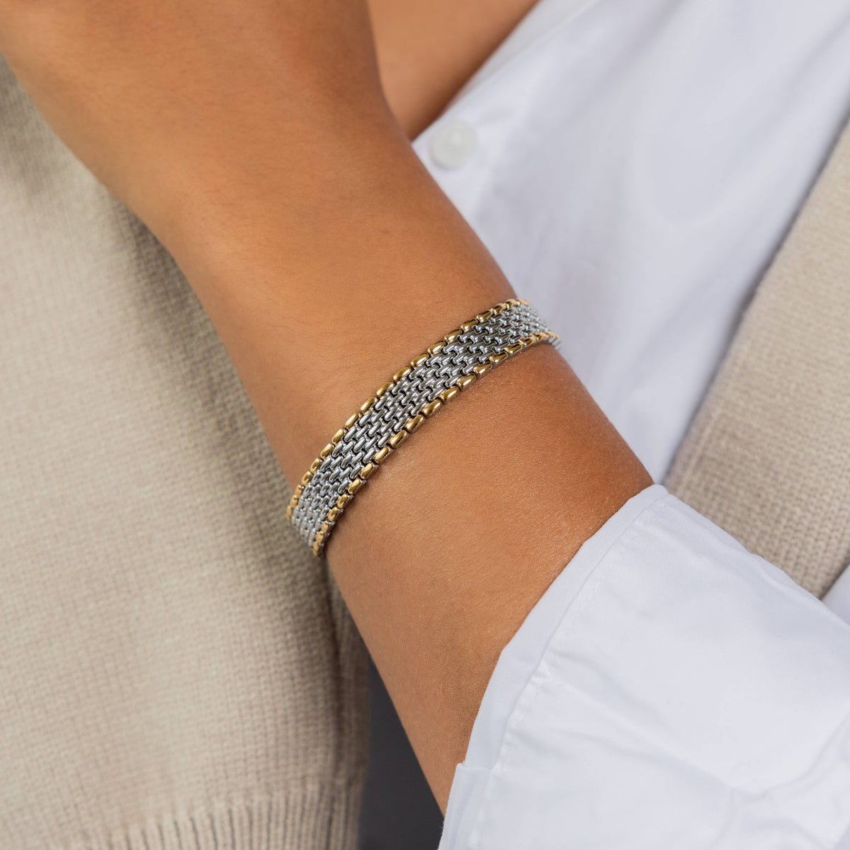 Two-Tone Thick Link Bracelet