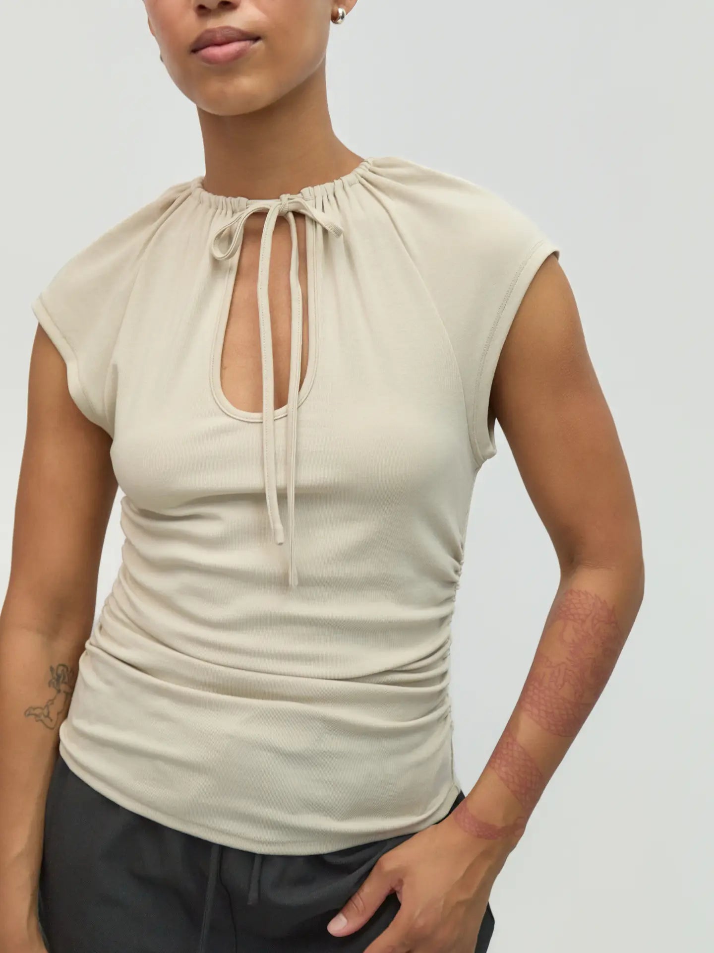 Keyhole Raglan Knit Top
