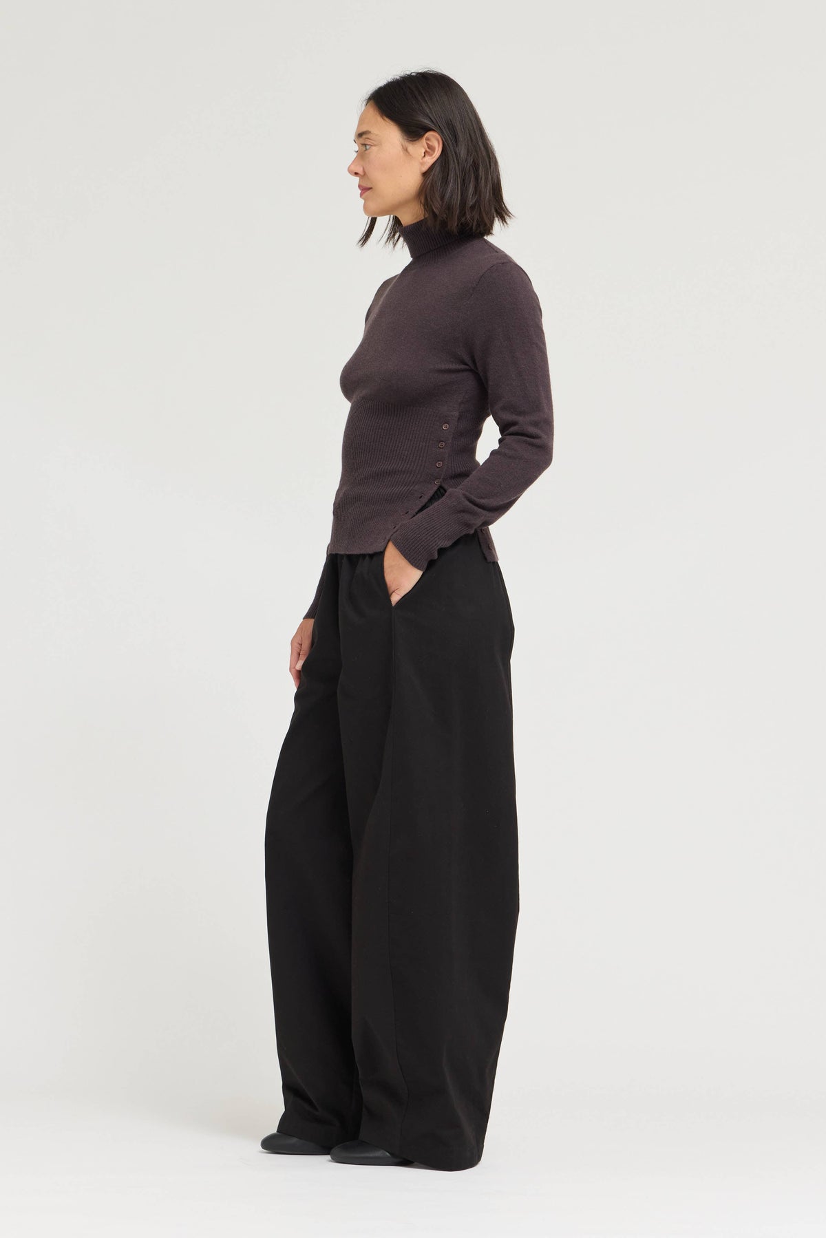 Black Barrel Leg Cotton Pants