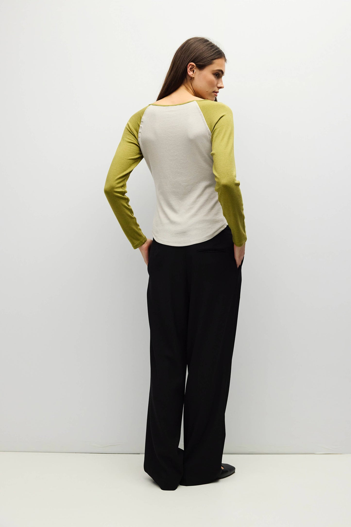 Contrast Raglan Long Sleeve Knit Top