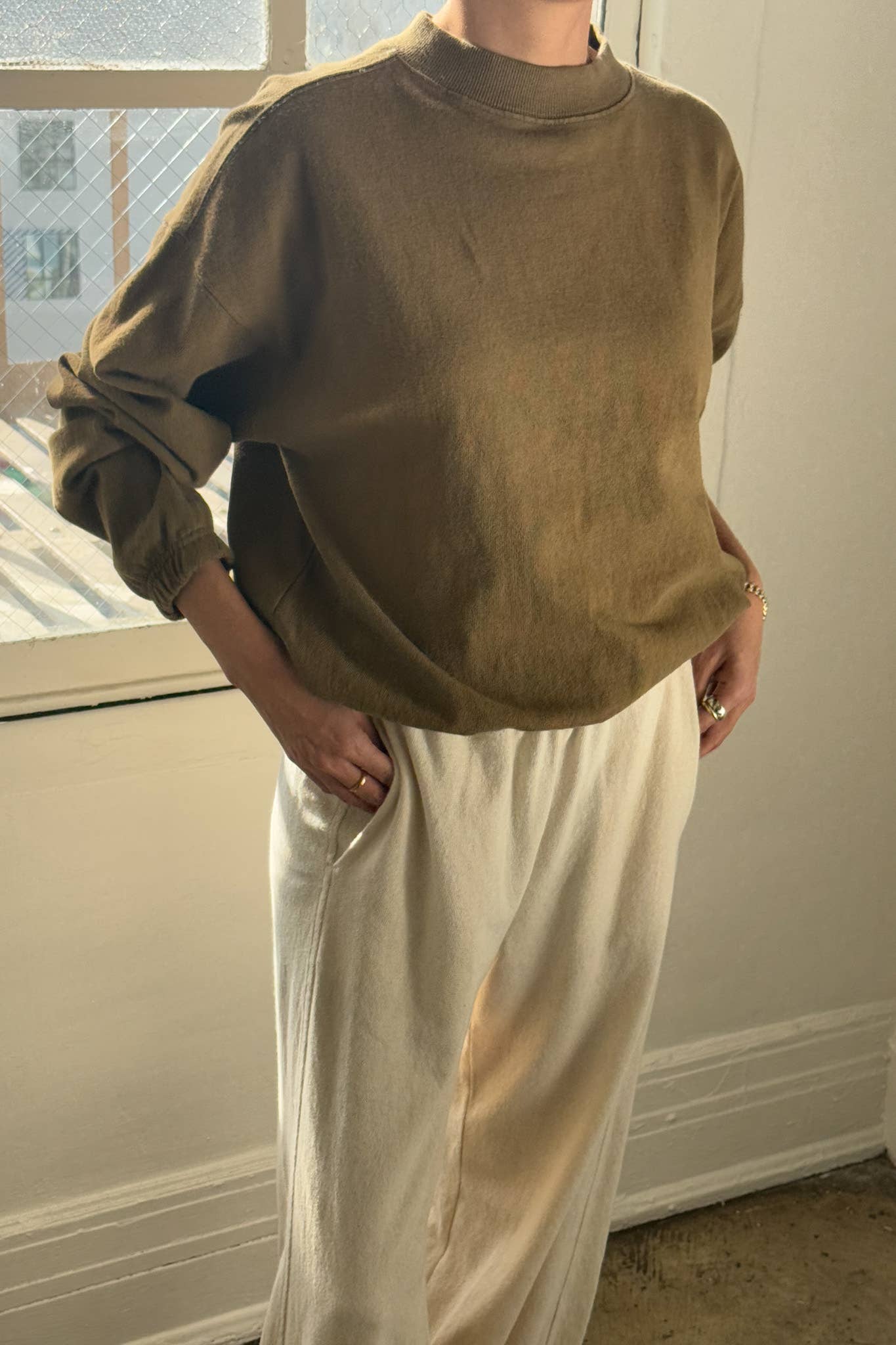 Daisy Long Sleeve Top By Le Bon Shoppe