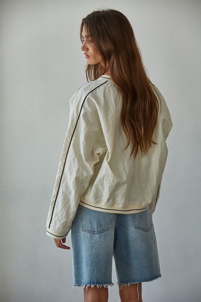 Cream Nylon Textured V-Neck Pullover