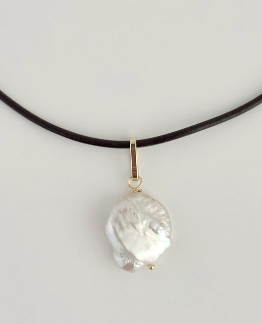 Pearl Charm Leather Rope Necklace