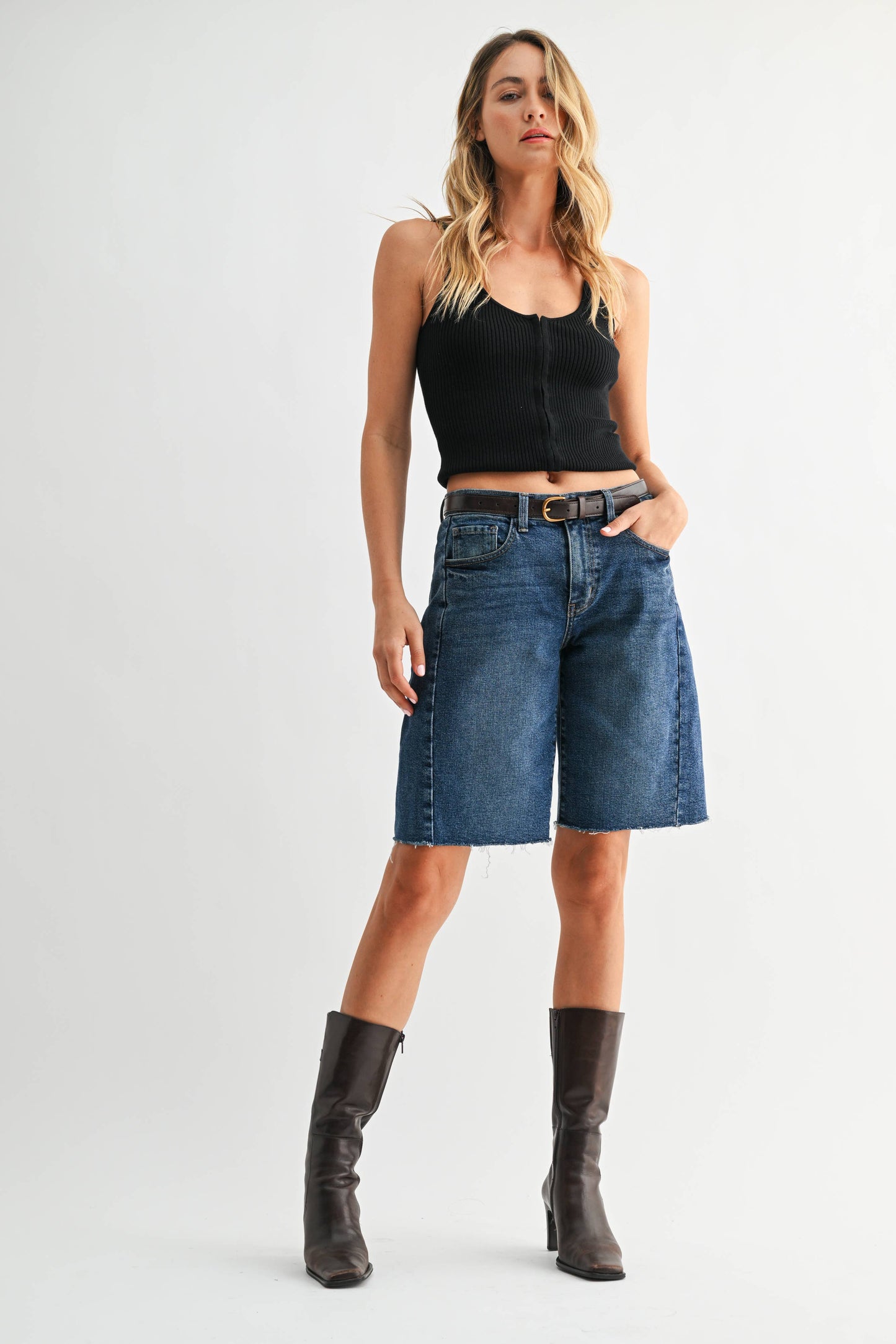 Dark Wash Seamed Long Cut Off Short