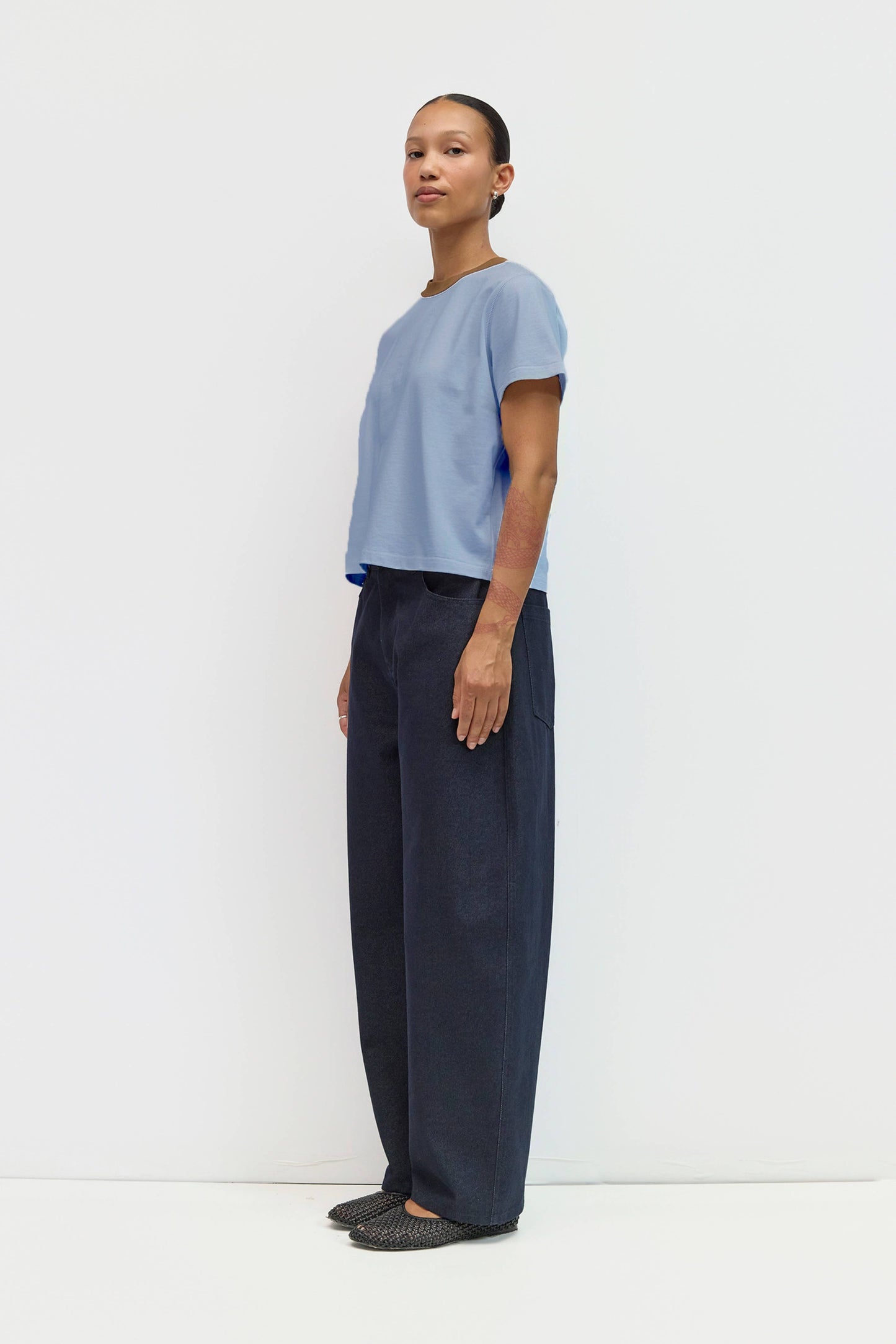 Contrast Neckband Everyday Tee