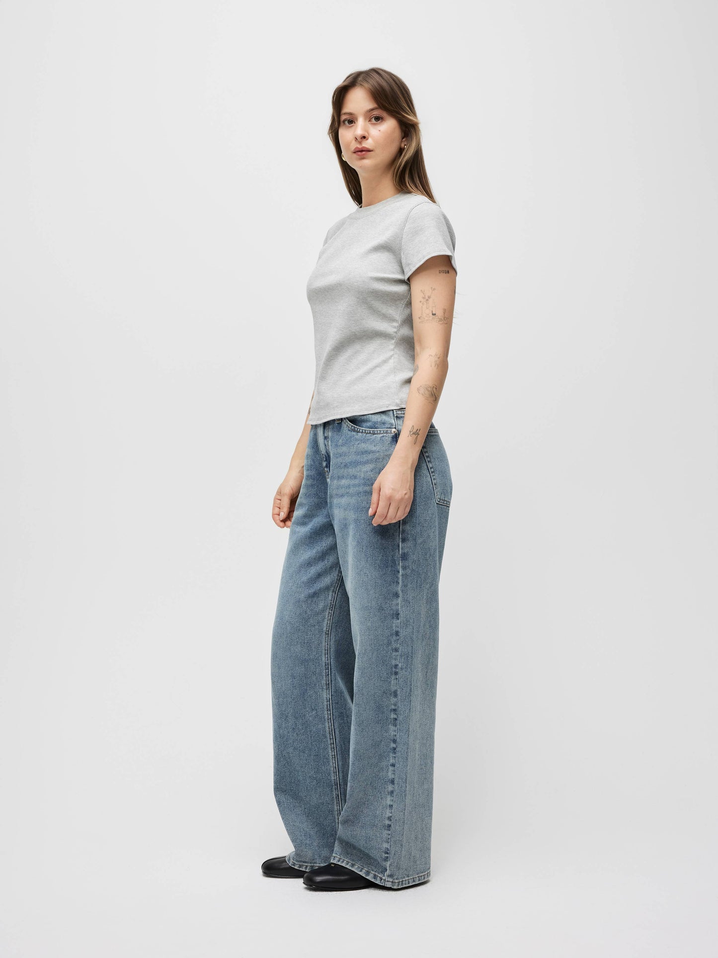Ribbed High Neck Tee