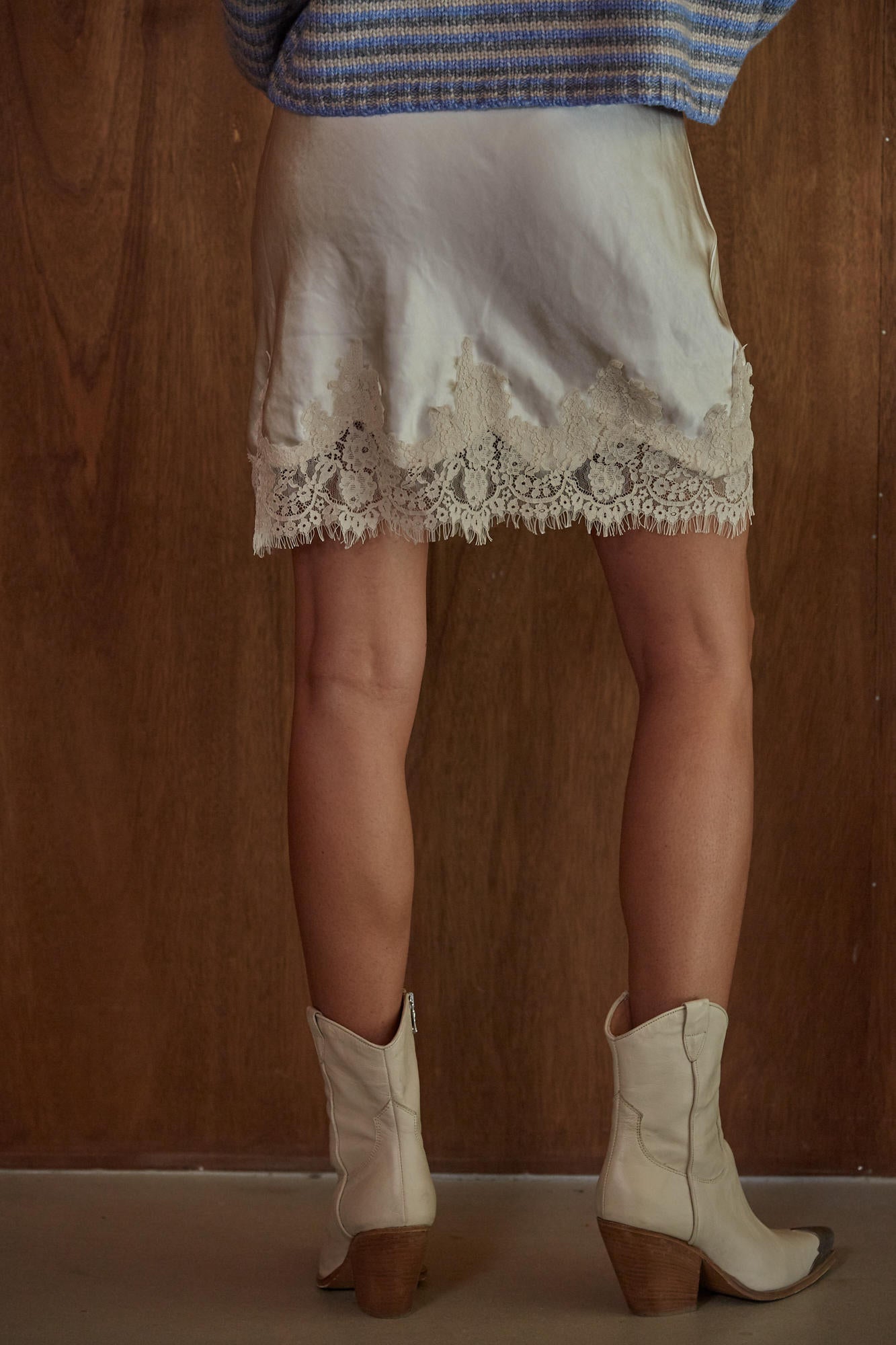 Pearl Satin Lace Trim Mini Skirt