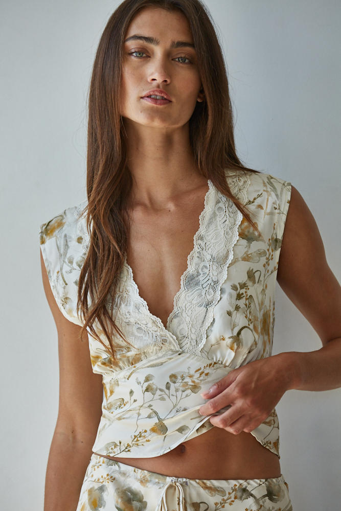 Cream Floral Satin and Lace Sleeveless Top
