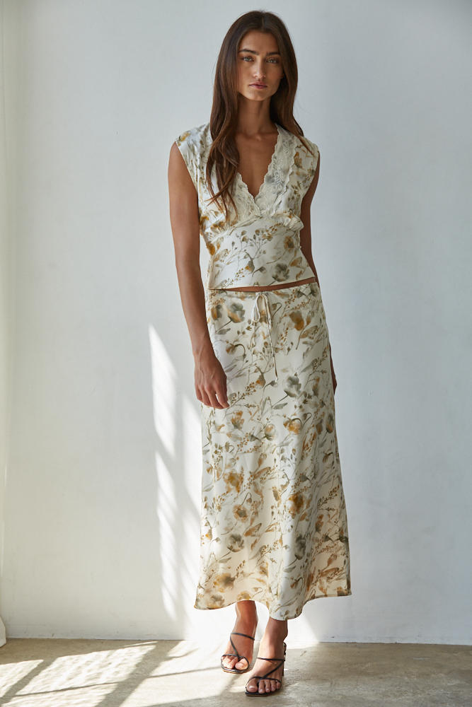 Cream Floral Satin and Lace Sleeveless Top