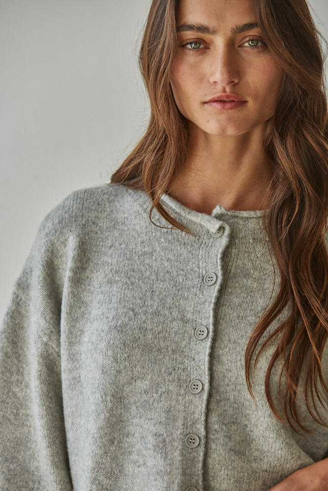 Quarter Sleeve Rolled Edge Cardigan