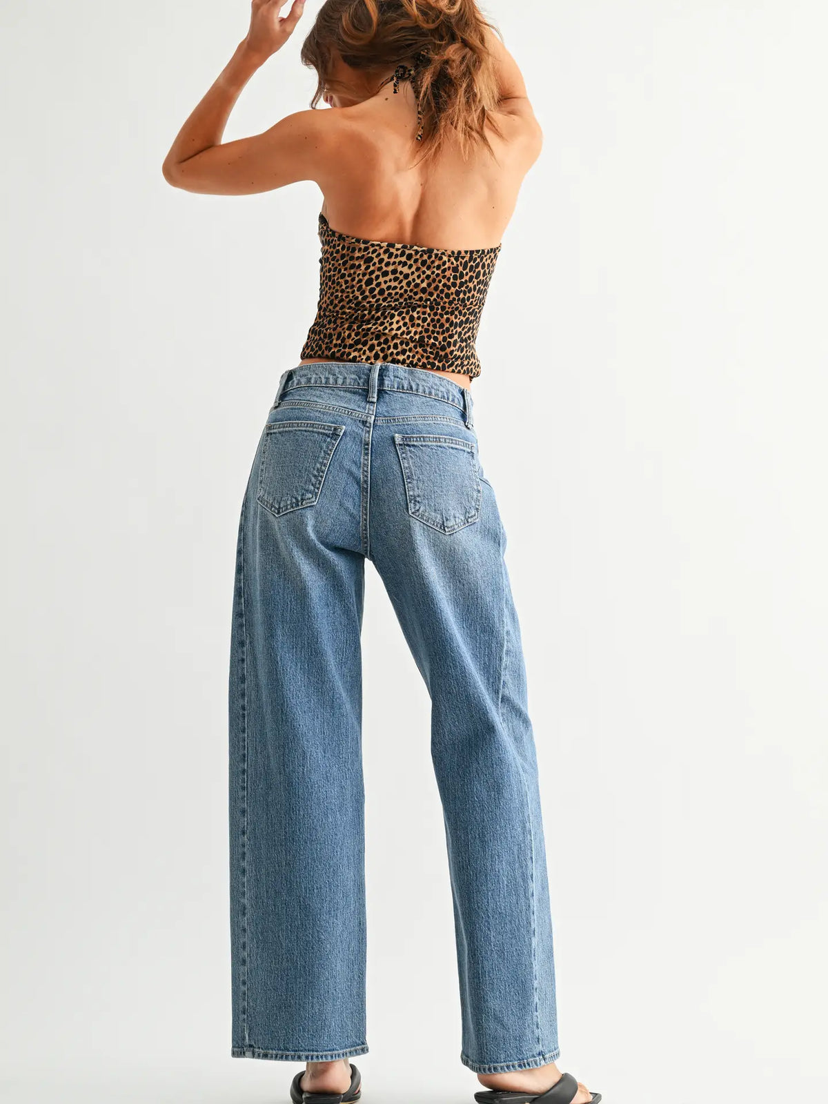 Medium Wash Stretch Twist Jean