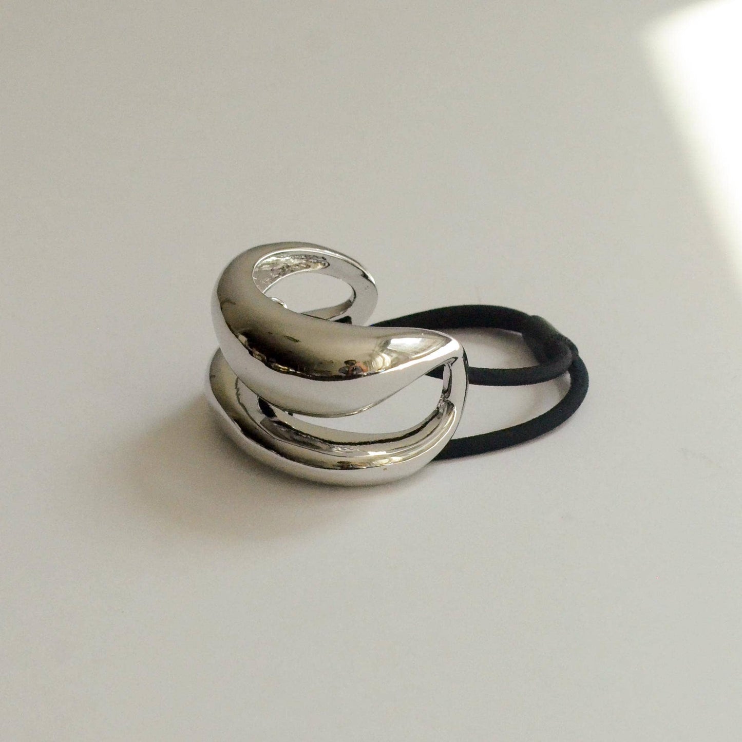 Silver Wide Sculptured Metal Ponytail Hair Tie