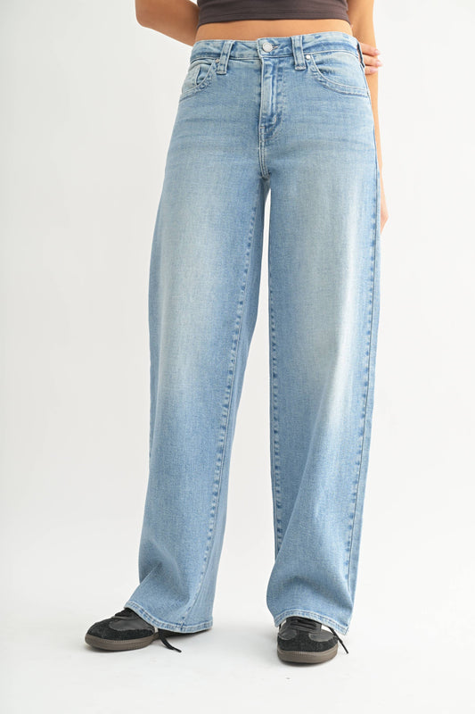 Light Wash Low Slung Straight Stretch Jean