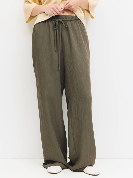 Wide Leg Crinkled Drawstring Pant