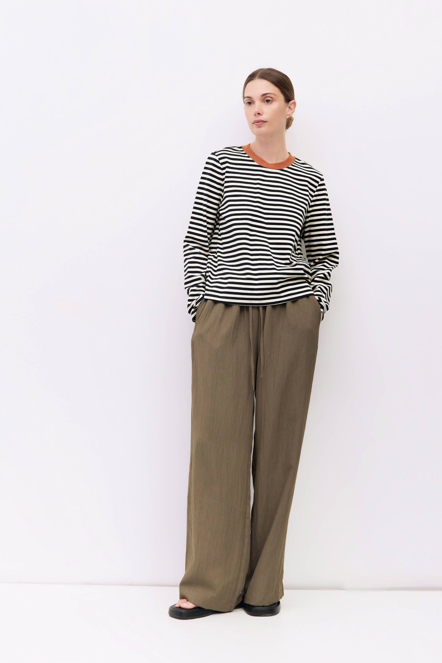 Striped Contrast Collar Long Sleeve T-Shirt